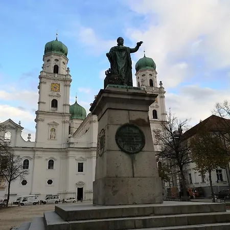 Landgasthof Zum Kirchenwirt Pensión